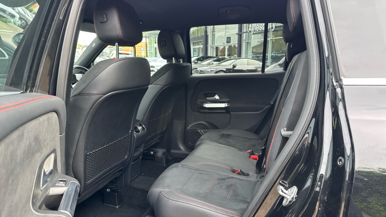 Mercedes-Benz GLB 200 AMG Line Premium 5dr 7G-Tronic Petrol Estate